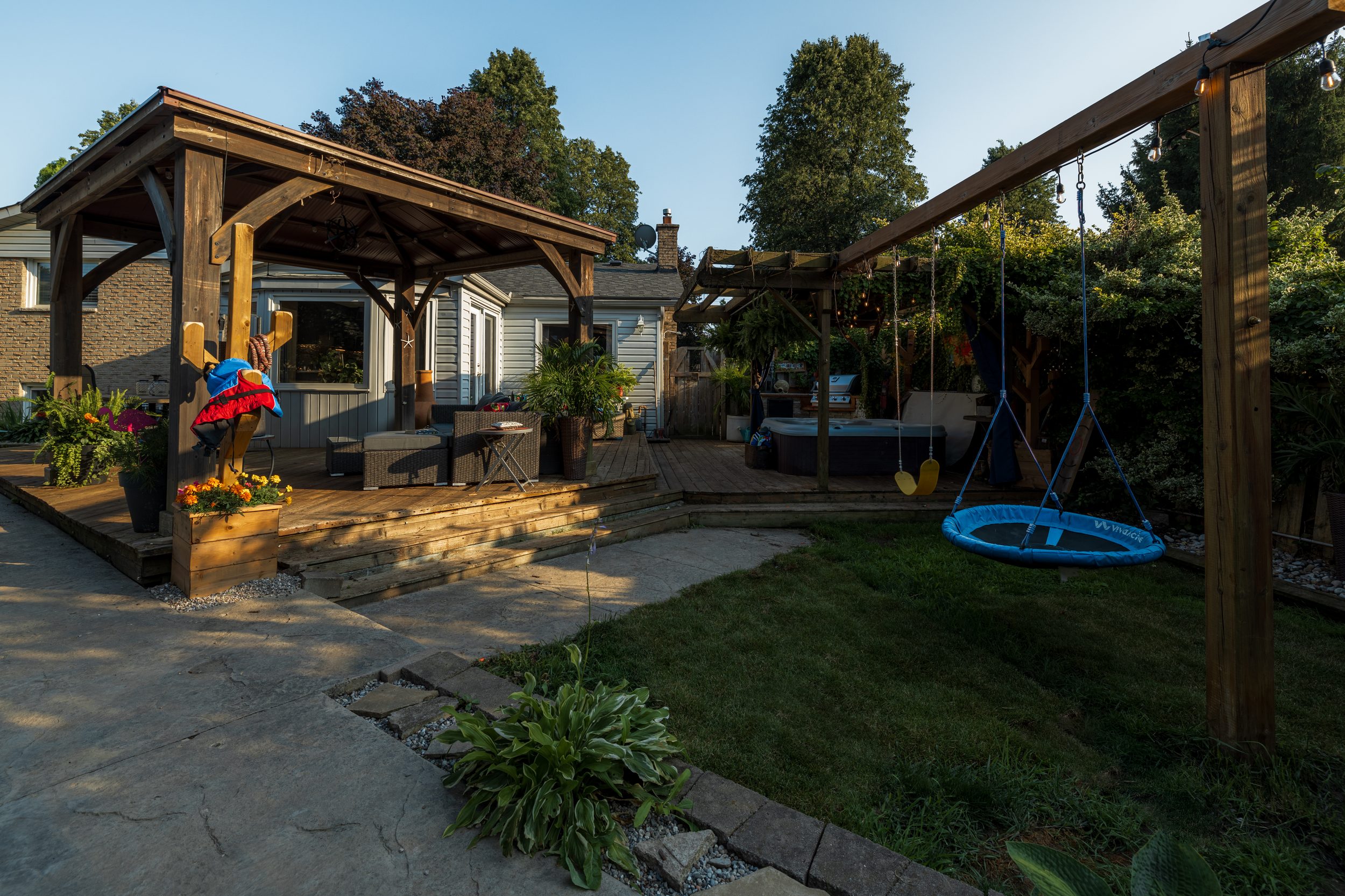 Real estate outdoor deck and gazebo photography Ontario