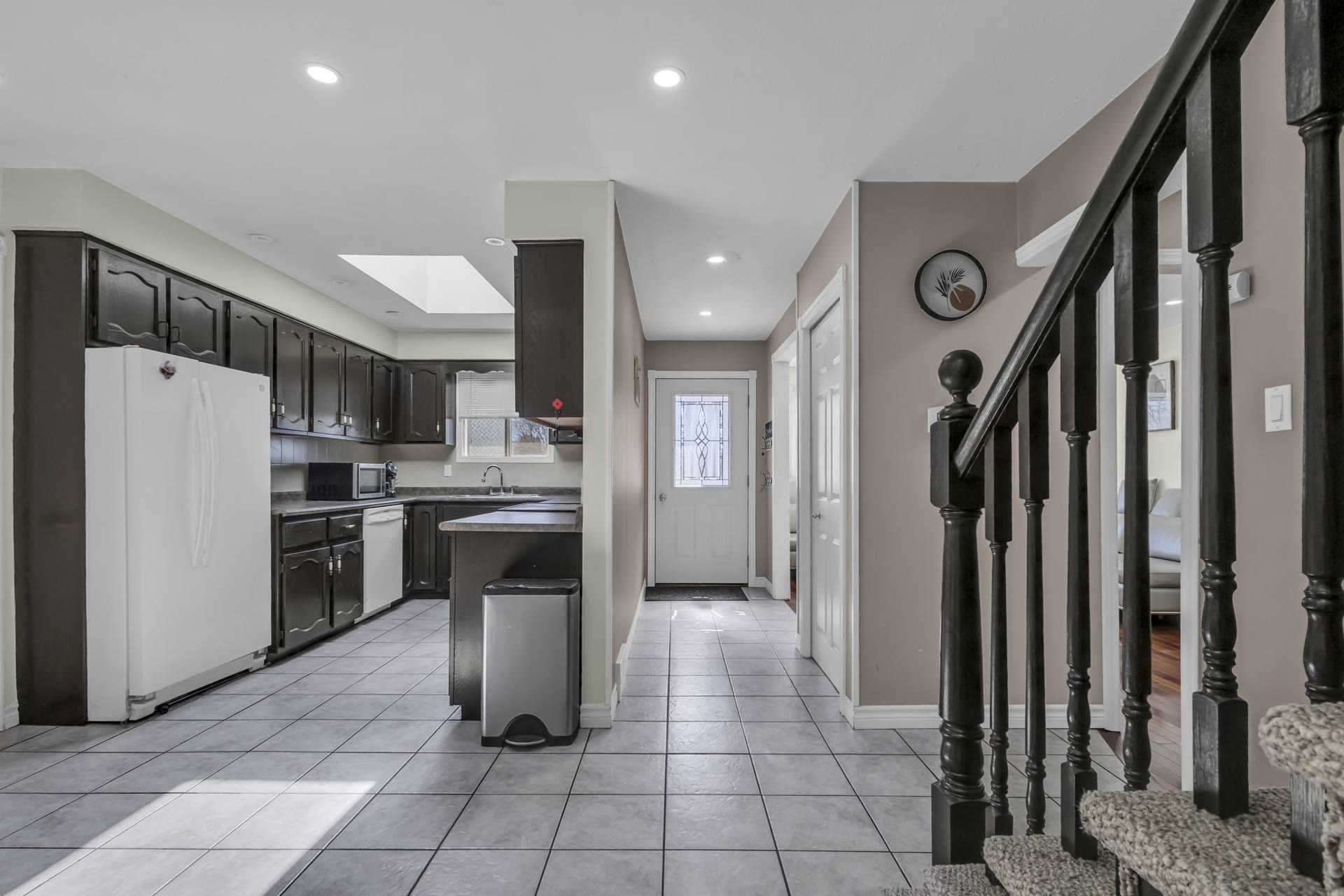 Professional listing photography kitchen SW Ontario
